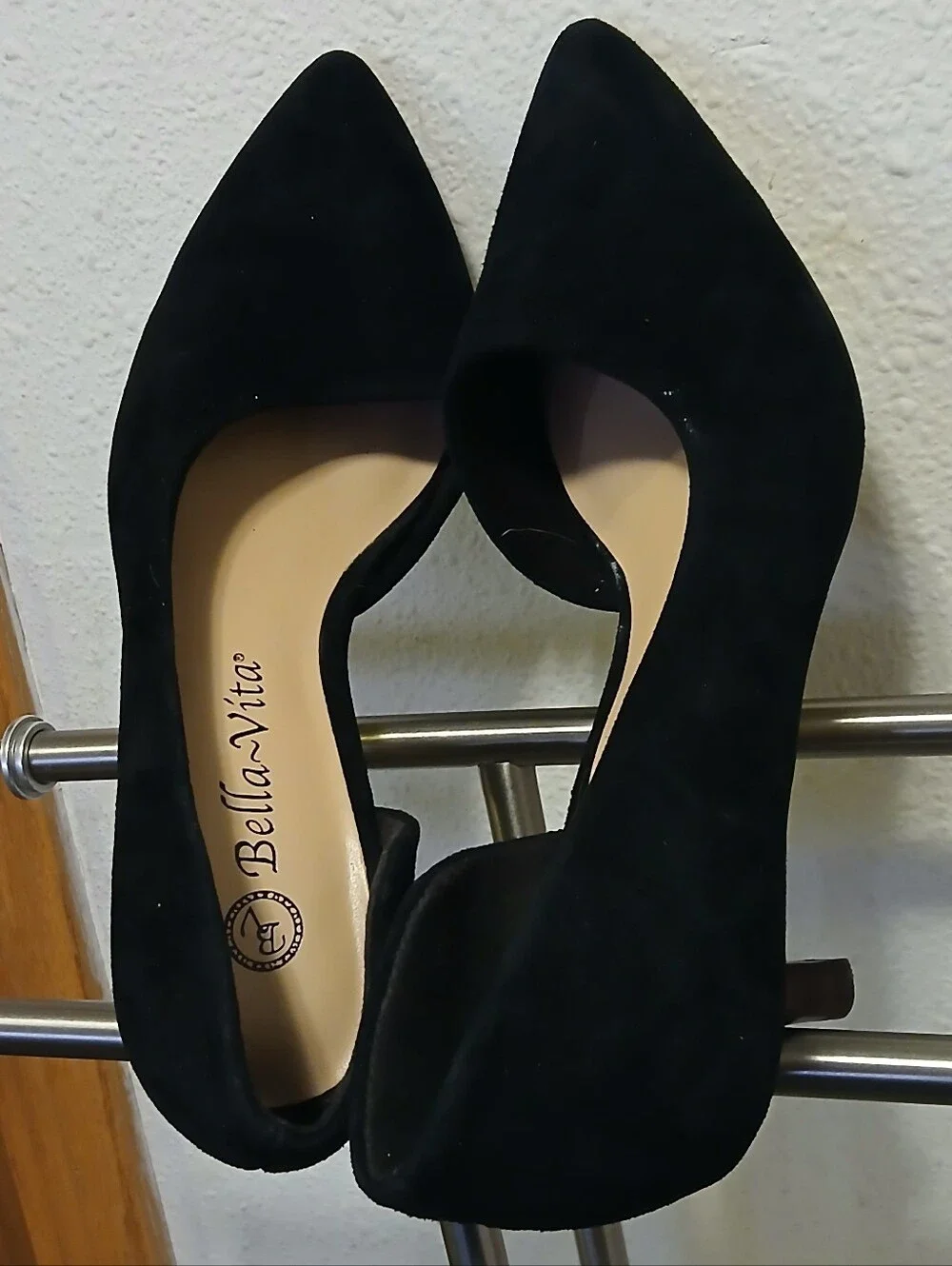 ​Bella Vita Black Suede D'Orsay Pointed Toe Kitten Heels Women's 5.5 M
